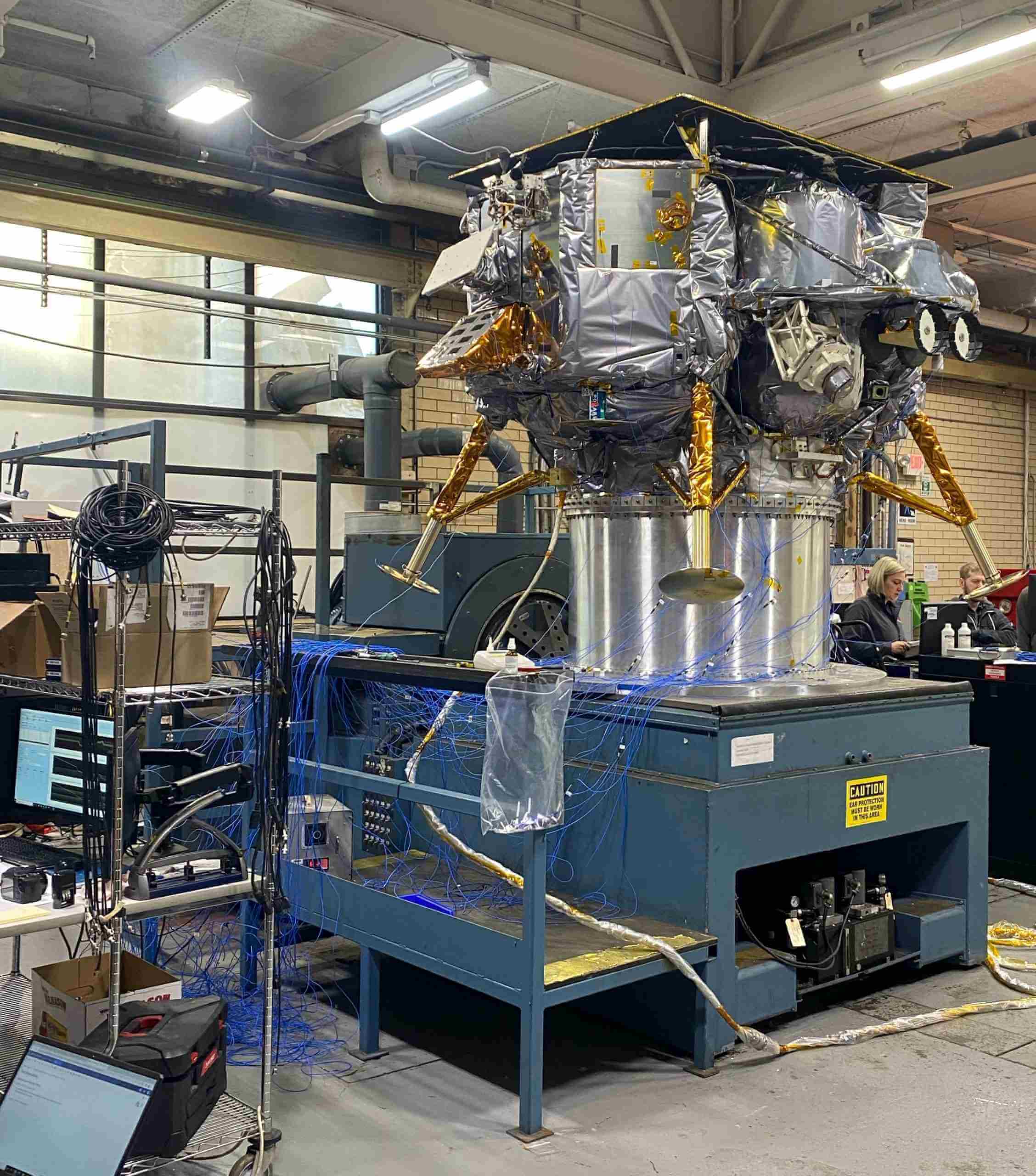 Astrobotic vib testing