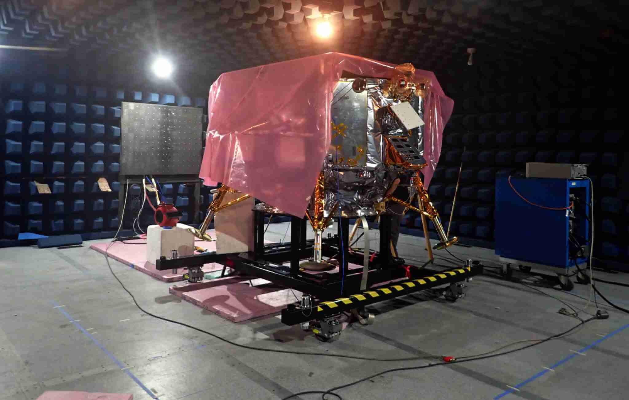 PeregrineEMITesting Anechoic Chamber